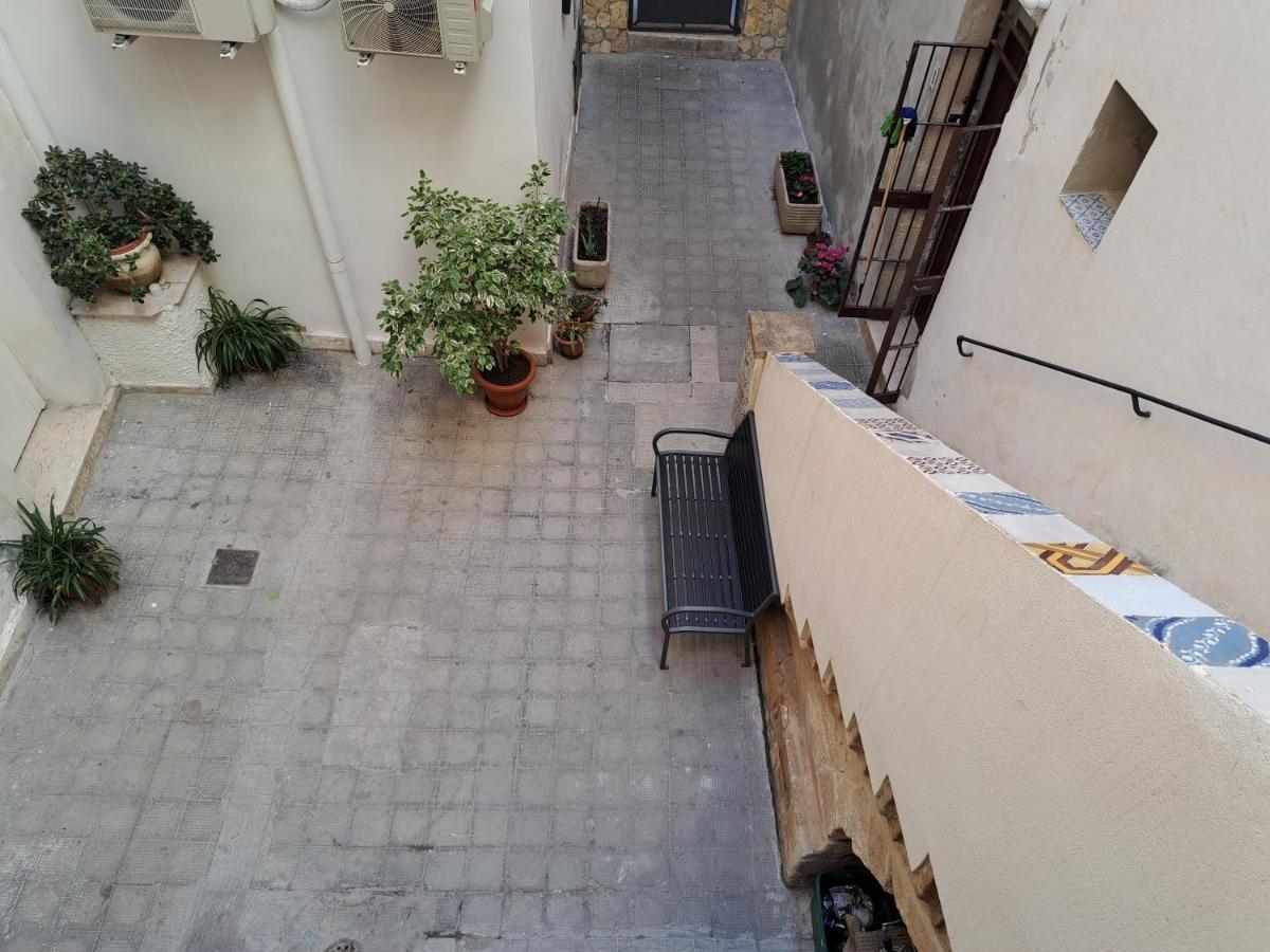 Sat Appartamenti Locazioni Turistiche Brevi-G&P Holiday Home Trapani Exterior photo